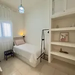 Mint Haven Balcony Apartment