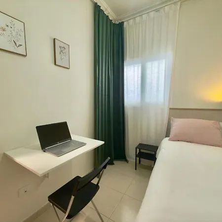 Mint Haven Balcony Apartment *