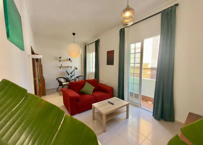 Mint Haven Balcony Apartment *